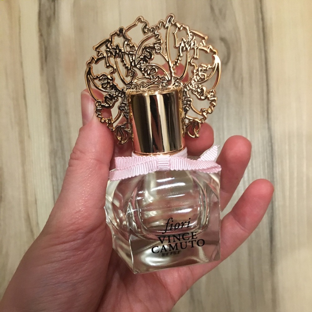 Vince Camuto Fiori EDP